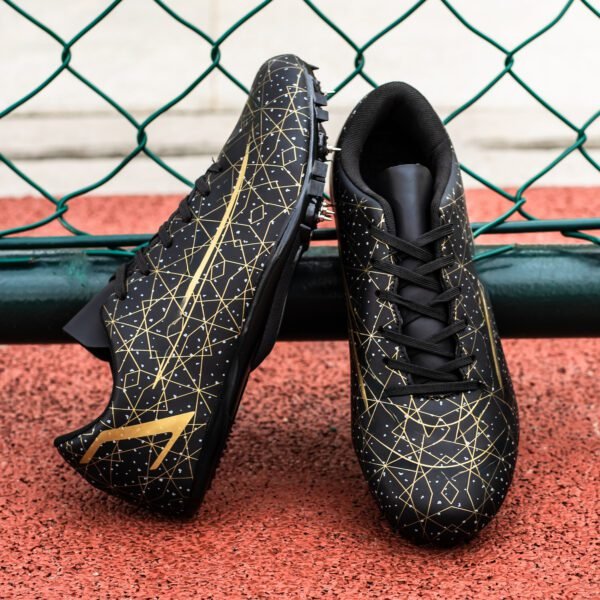 Unisex Track Spikes Running Sprint Shoes Track & Field Shoes for Men Women Kids Cool Racing Running Sneakers